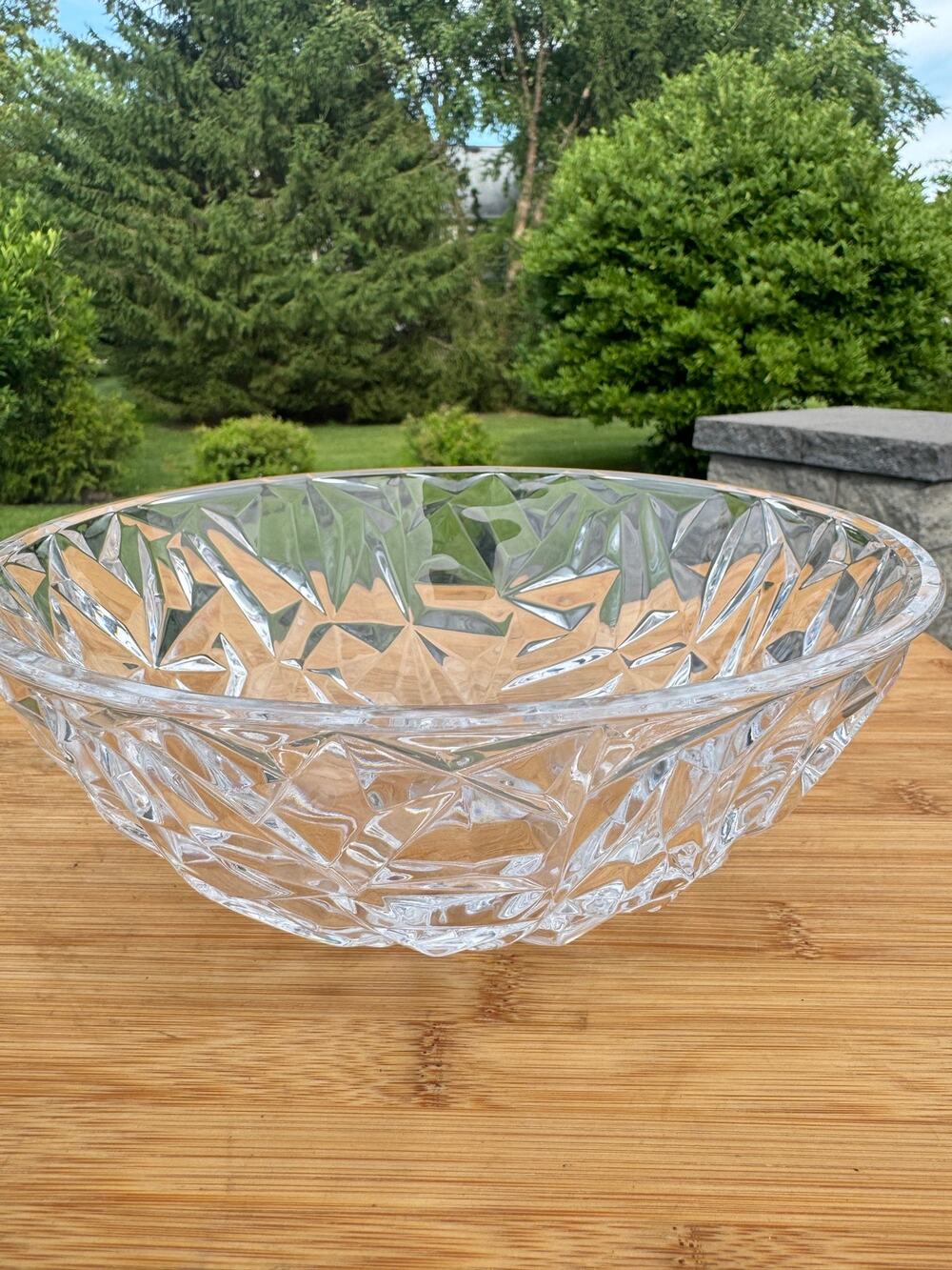 Tiffany & Co Crystal Bowl Faceted Rock Cut 9" x 3-3/8” Dish